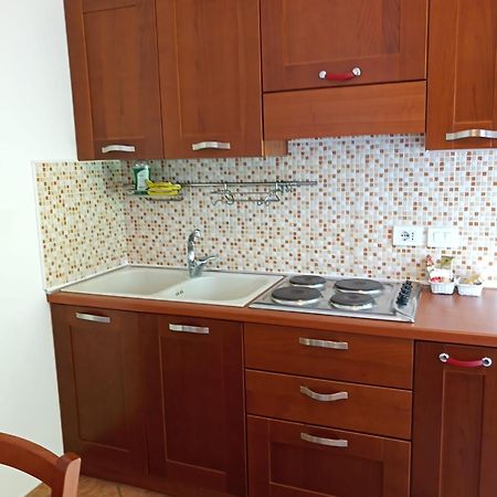 Residence Marlin Riccione Eksteriør billede